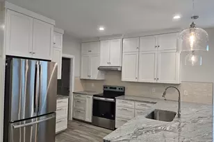 2309 Benbrook Dr, Fort Worth, TX 76110 - Photo 3