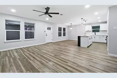 214 W Madison Street, Hillsboro, TX 76645 - Photo 3