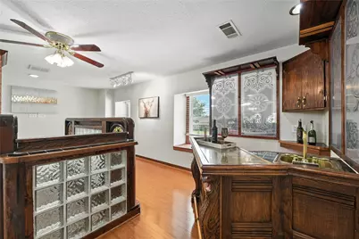 1323 Dublin Street, Grapevine, TX 76051 - Photo 9