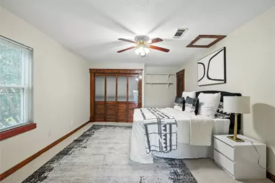 1323 Dublin Street, Grapevine, TX 76051 - Photo 5