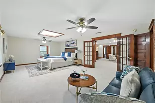 1323 Dublin St, Grapevine, TX 76051 - Photo 15