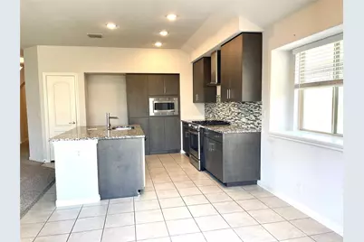 1097 Kingbird Lane, Alvarado, TX 76009 - Photo 9