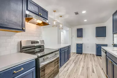 521 Mesquite Avenue, Crowley, TX 76036 - Photo 21