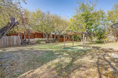 521 Mesquite Avenue, Crowley, TX 76036 - Photo 39
