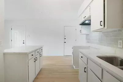 7937 Trimble Drive, Fort Worth, TX 76134 - Photo 15