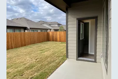 5529 Blue Point Lane, Garland, TX 75043 - Photo 11