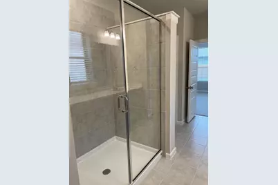 5529 Blue Point Lane, Garland, TX 75043 - Photo 9