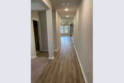 5529 Blue Point Lane, Garland, TX 75043 - Photo 3