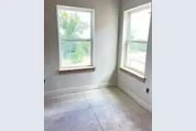 1326 Diceman Avenue, Dallas, TX 75203 - Photo 5