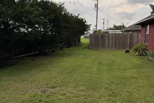 502 E College St, Leonard, TX 75452 - Photo 7