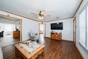 308 N Pecan St, Muenster, TX 76252 - Photo 7