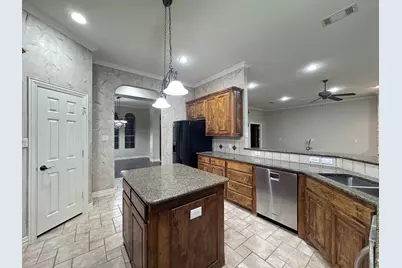 4008 Huron Court, Granbury, TX 76048 - Photo 7