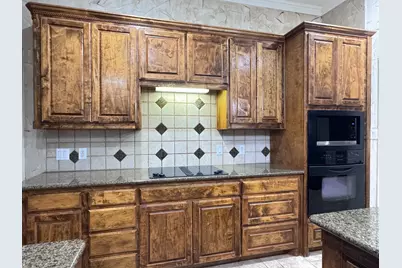 4008 Huron Court, Granbury, TX 76048 - Photo 9