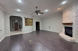 4008 Huron Ct, Granbury, TX 76048 - Photo 11