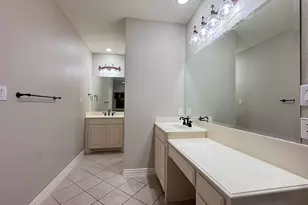 4008 Huron Ct, Granbury, TX 76048 - Photo 15