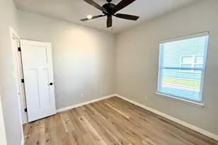 625 Charlotte Ln, Burleson, TX 76028 - Photo 21