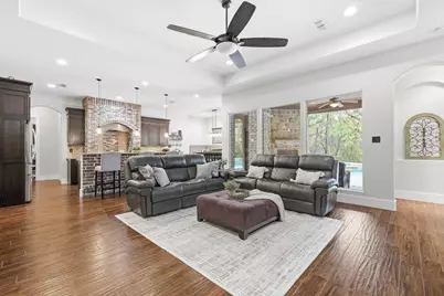 11236 Brady Oaks Court, Fort Worth, TX 76135 - Photo 7