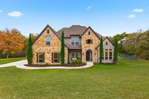 11236 Brady Oaks Ct, Fort Worth, TX 76135 - Photo 3