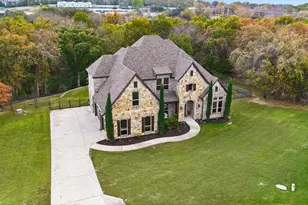 11236 Brady Oaks Ct, Fort Worth, TX 76135 - Photo 1