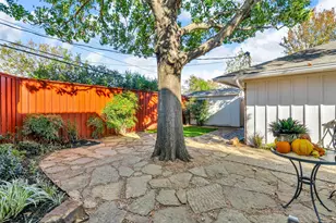 6129 Glennox Ln, Dallas, TX 75214 - Photo 21