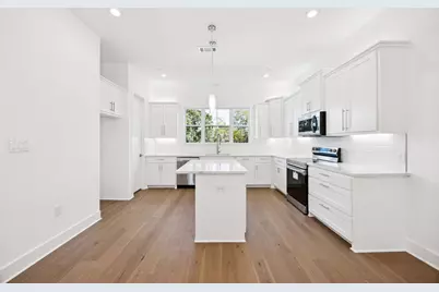 266 Harris Street, Lewisville, TX 75057 - Photo 3