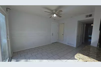 620 Royal Crest Drive, Richardson, TX 75081 - Photo 7