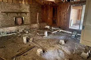 2250 W Kaufman St, Paris, TX 75460 - Photo 13