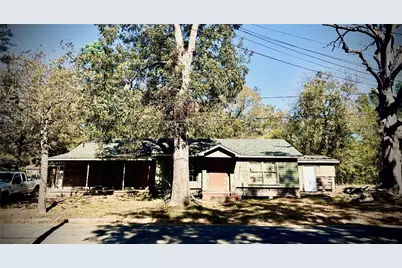 2250 W Kaufman Street, Paris, TX 75460 - Photo 1