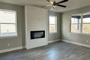 1406 Diceman Ave, Dallas, TX 75203 - Photo 9