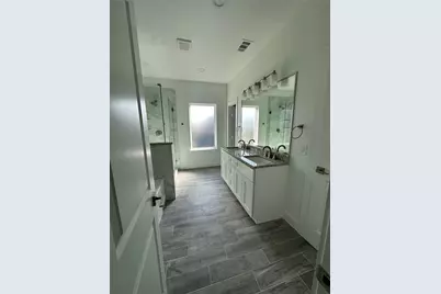 1406 Diceman Avenue, Dallas, TX 75203 - Photo 35