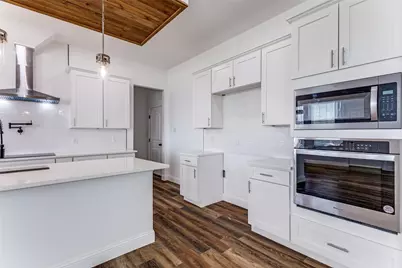 2612 Burchill Road, Fort Worth, TX 76105 - Photo 9