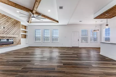 2612 Burchill Road, Fort Worth, TX 76105 - Photo 3