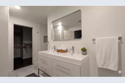 1406 Eastus Drive, Dallas, TX 75208 - Photo 7