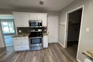 125 Redwood Dr, Highland Village, TX 75077 - Photo 5