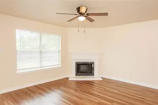 108 Hollow Tree Dr, Red Oak, TX 75154 - Photo 11