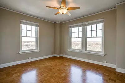 2306 Park Place Avenue #12B, Fort Worth, TX 76110 - Photo 15