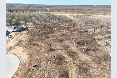 112 Palamino Court, Granbury, TX 76049 - Photo 9