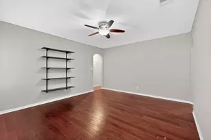 201 Hartley Ln, Red Oak, TX 75154 - Photo 7