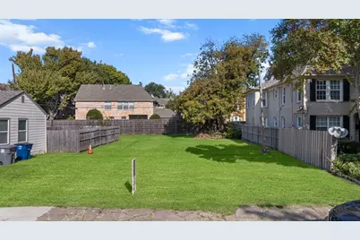 5851 La Vista Court, Dallas, TX 75206 - Photo 3