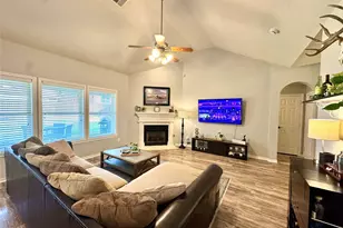 2721 Arabian Ave, Denton, TX 76210 - Photo 3