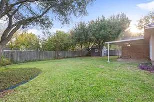 10700 Apache Dr, Waco, TX 76712 - Photo 15