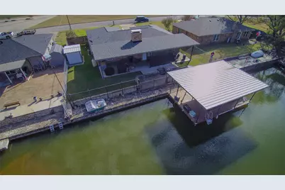 304 Tahiti Drive, Granbury, TX 76048 - Photo 21