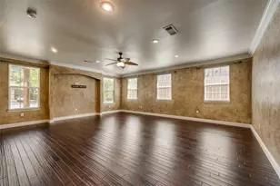 1555 S Gravel Cir, Grapevine, TX 76092 - Photo 7