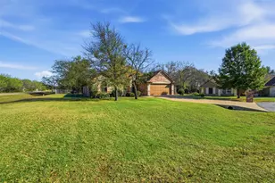 1700 Flagstone Ct, Granbury, TX 76049 - Photo 3