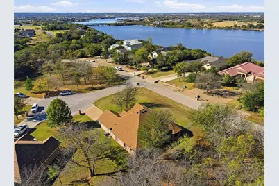 1700 Flagstone Court, Granbury, TX 76049 - Photo 37