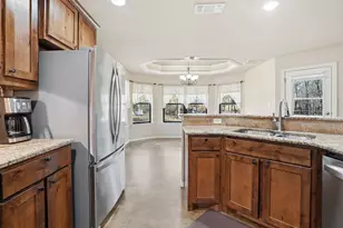 1700 Flagstone Ct, Granbury, TX 76049 - Photo 17