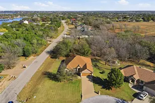 1700 Flagstone Ct, Granbury, TX 76049 - Photo 39