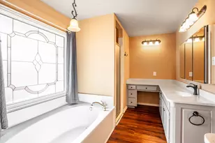 5606 Choctaw Dr, Granbury, TX 76049 - Photo 21