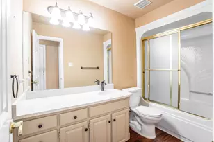 5606 Choctaw Dr, Granbury, TX 76049 - Photo 13