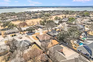 5606 Choctaw Dr, Granbury, TX 76049 - Photo 35